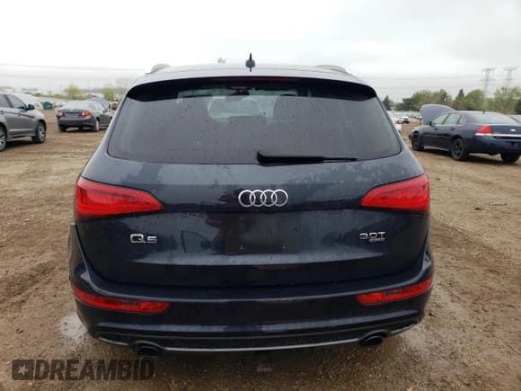 ✅ 2014 Audi Q5 Premium Plus • VIN: WA1DGAFP8EA054567 • Lot: 55564405. Listed on Copart with 129,636 mi. Free auction sales archive from the USA and detailed vehicle history report at DreamBid. Image 6.