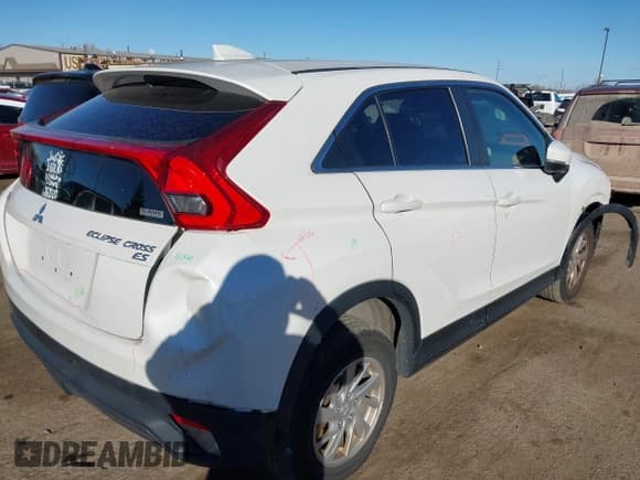 ✅ 2019 Mitsubishi Eclipse Cross ES • VIN: JA4AT3AA5KZ016935 • Lot: 43598223. Wystawiony na IAAI z przebiegiem 134 282 mil. Bezpłatny archiwum sprzedaży aukcyjnych z USA i szczegółowy raport historii pojazdu na DreamBid. Zdjęcie 4.