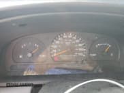 ✅ 1999 Nissan Frontier XE • VIN: 1N6ED26Y7XC303463 • Lot: 71102595. Wystawiony na Copart z przebiegiem Nie podano. Bezpłatny archiwum sprzedaży aukcyjnych z USA i szczegółowy raport historii pojazdu na DreamBid. Zdjęcie 9.