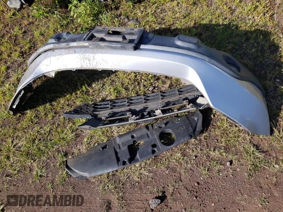 ✅ 2008 Honda CR-V LX • VIN: JHLRE48368C009572 • Лот: 85868335. Опубликован ранее на Copart с пробегом 198 686 миль. Бесплатный доступ к архиву аукционных продаж из США и подробный отчёт об истории автомобиля на DreamBid. Изображение 13.