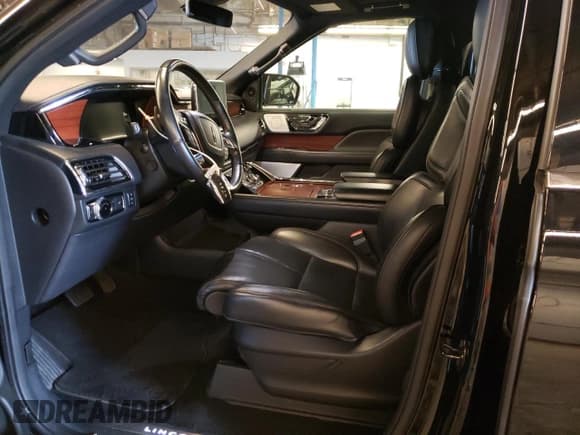 ✅ 2018 Lincoln Navigator Reserve • VIN: 5LMJJ2LT1JEL13316 • Лот: 64088973. Опубликован ранее на Copart с пробегом 96 471 миль. Бесплатный доступ к архиву аукционных продаж из США и подробный отчёт об истории автомобиля на DreamBid. Изображение 7.