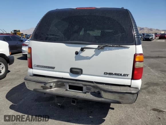 ✅ 2003 Chevrolet Suburban LS • VIN: 3GNEC16TX3G215395 • Лот: 60928915. Опубликован ранее на Copart с пробегом 99 048 миль. Бесплатный доступ к архиву аукционных продаж из США и подробный отчёт об истории автомобиля на DreamBid. Изображение 6.
