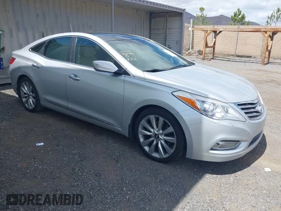 ✅ 2013 Hyundai Azera • VIN: KMHFH4JGXDA329113 • Lot: 42291091. Listed on IAAI with 152,147 mi. Free auction sales archive from the USA and detailed vehicle history report at DreamBid. Image 1.