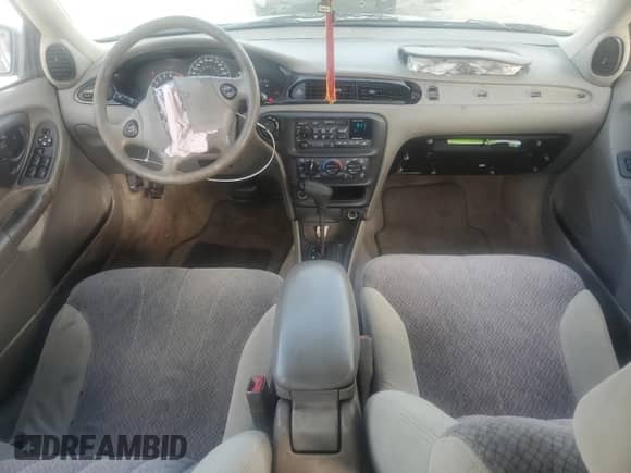 2000 Chevrolet Malibu с VIN 1G1ND52J6Y6339795, выставлен на аукционе Copart как лот 79527184 с пробегом 90 952 миль миль и Списание • Salvage title. История ставок и продаж доступна на DreamBid. Изображение 8.