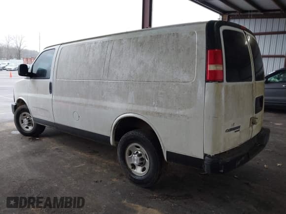 ✅ 2014 Chevrolet Express Cargo • VIN: 1GCWGFCA4E1208087 • Lot: 43831417. Listed on IAAI with 255,865 mi. Free auction sales archive from the USA and detailed vehicle history report at DreamBid. Image 3.