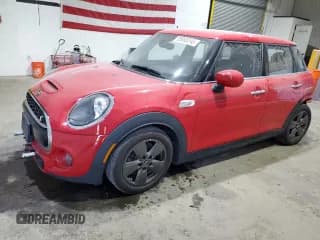 ✅ 2021 MINI Hardtop 4 Door Cooper S • VIN: WMWXU9C02M2P30423 • Lot: 65883245. Wystawiony na Copart z przebiegiem 48 713 mil. Bezpłatny archiwum sprzedaży aukcyjnych z USA i szczegółowy raport historii pojazdu na DreamBid. Zdjęcie 1.