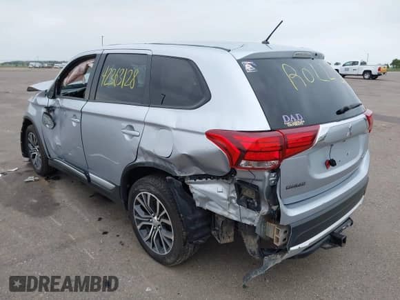 2016 Mitsubishi Outlander SE с VIN JA4AZ3A34GZ024872, выставлен на аукционе IAAI как лот 42363128 с пробегом 83 641 миль миль и . История ставок и продаж доступна на DreamBid. Изображение 3.