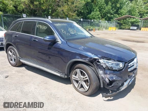 ✅ 2021 Mercedes-Benz GLC 300 • VIN: W1N0G8EB9MF878705 • Lot: 42963710. Listed on IAAI with 50,334 mi. Free auction sales archive from the USA and detailed vehicle history report at DreamBid. Image 1.