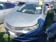 ✅ 2018 Chevrolet Cruze LS • VIN: 1G1BC5SM2J7178216 • Лот: 41877828. Опубликован ранее на IAAI с пробегом 91 736 миль. Бесплатный доступ к архиву аукционных продаж из США и подробный отчёт об истории автомобиля на DreamBid. Изображение 2.