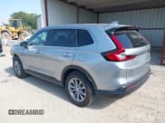 ✅ 2023 Honda CR-V EX • VIN: 2HKRS4H43PH422342 • Lot: 42896797. Wystawiony na IAAI z przebiegiem 6 586 mil. Bezpłatny archiwum sprzedaży aukcyjnych z USA i szczegółowy raport historii pojazdu na DreamBid. Zdjęcie 3.
