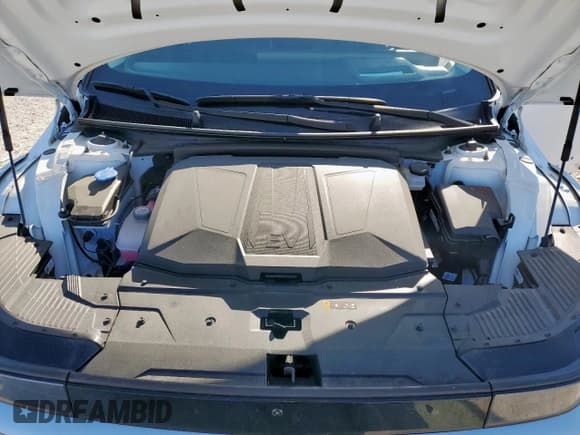 ✅ 2025 Hyundai Ioniq 5 Limited • VIN: 7YAKR4DA1SY001180 • Lot: 84413865. Listed on Copart with 6,091 mi. Free auction sales archive from the USA and detailed vehicle history report at DreamBid. Image 12.