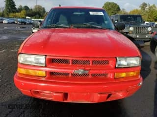 ✅ 2000 Chevrolet S-10 LS • VIN: 1GCCS1955Y8312985 • Лот: 76606074. Опубликован ранее на Copart с пробегом 93 820 миль. Бесплатный доступ к архиву аукционных продаж из США и подробный отчёт об истории автомобиля на DreamBid. Изображение 5.