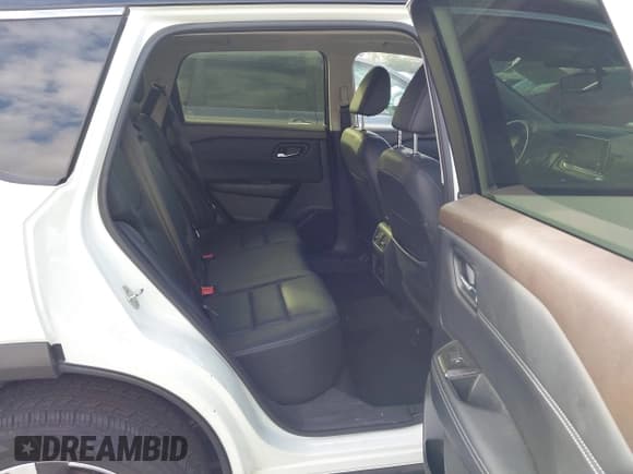 ✅ 2023 Nissan Rogue SL • VIN: JN8BT3CB3PW477581 • Lot: 43737729. Wystawiony na IAAI z przebiegiem 75 122 mil. Bezpłatny archiwum sprzedaży aukcyjnych z USA i szczegółowy raport historii pojazdu na DreamBid. Zdjęcie 8.