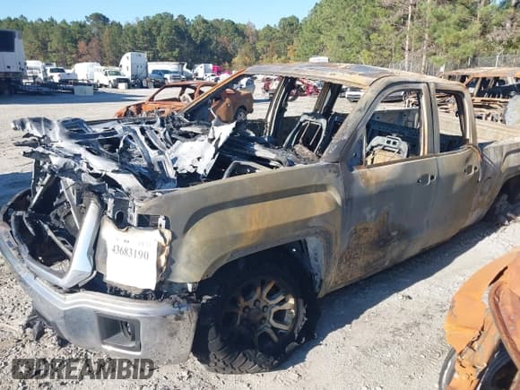 ✅ 2015 GMC Sierra 1500 SLE • VIN: 1GTV2UECXFZ244799 • Лот: 43683190. Опубликован ранее на IAAI с пробегом Не указан. Бесплатный доступ к архиву аукционных продаж из США и подробный отчёт об истории автомобиля на DreamBid. Изображение 6.