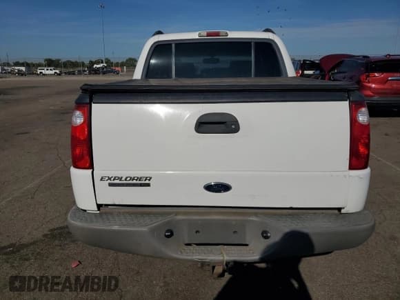 ✅ 2003 Ford Explorer Sport Trac XLS • VIN: 1FMZU77E83UB29747 • Lot: 80339015. Listed on Copart with 244,760 mi. Free auction sales archive from the USA and detailed vehicle history report at DreamBid. Image 6.