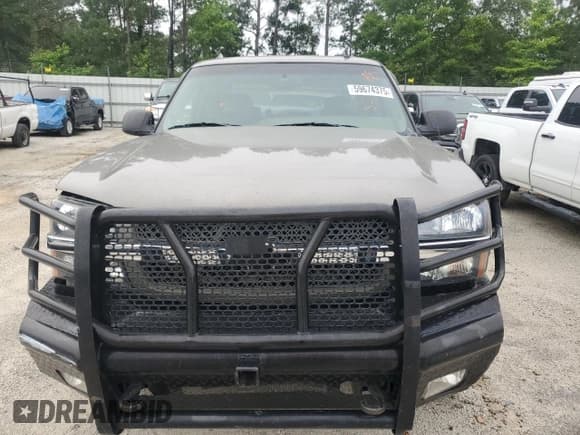 ✅ 2006 Chevrolet Silverado 2500HD LT2 • VIN: 1GCHK23U96F158933 • Lot: 59674375. Wystawiony na Copart z przebiegiem 351 302 mil. Bezpłatny archiwum sprzedaży aukcyjnych z USA i szczegółowy raport historii pojazdu na DreamBid. Zdjęcie 5.