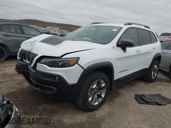 ✅ 2019 Jeep Cherokee Trailhawk Elite • VIN: 1C4PJMBN2KD191525 • Lot: 43716239. Listed on IAAI with 45,582 mi. Free auction sales archive from the USA and detailed vehicle history report at DreamBid. Image 2.