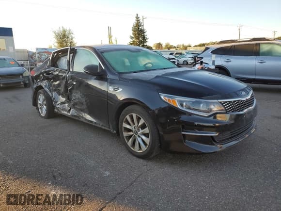 ✅ 2017 Kia Optima EX • VIN: 5XXGU4L36HG175184 • Lot: 85673865. Wystawiony na Copart z przebiegiem 121 170 mil. Bezpłatny archiwum sprzedaży aukcyjnych z USA i szczegółowy raport historii pojazdu na DreamBid. Zdjęcie 4.