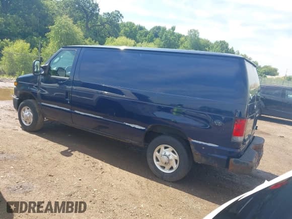 ✅ 2011 Ford Econoline Cargo Commercial • VIN: 1FTNE1EW8BDA58606 • Lot: 42710443. Listed on IAAI with 177,024 mi. Free auction sales archive from the USA and detailed vehicle history report at DreamBid. Image 3.