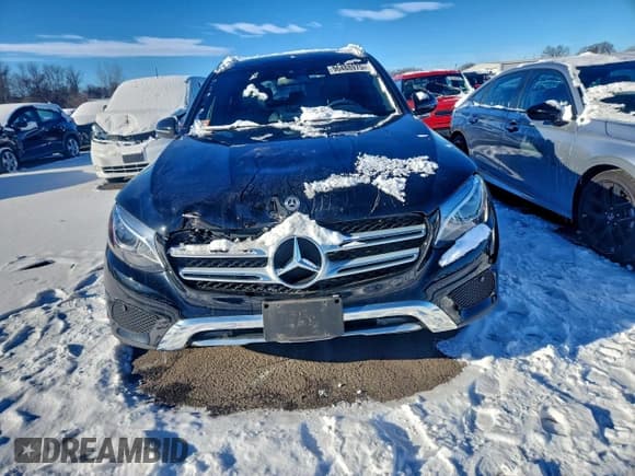 ✅ 2019 Mercedes-Benz GLC 300 • VIN: WDC0G4KBXKF664172 • Лот: 96488975. Опубликован ранее на Copart с пробегом 41 579 миль. Бесплатный доступ к архиву аукционных продаж из США и подробный отчёт об истории автомобиля на DreamBid. Изображение 5.