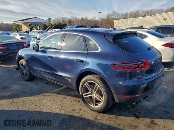 ✅ 2015 Porsche Macan S • VIN: WP1AB2A58FLB73520 • Лот: 94669835. Опубликован ранее на Copart с пробегом 92 350 миль. Бесплатный доступ к архиву аукционных продаж из США и подробный отчёт об истории автомобиля на DreamBid. Изображение 2.