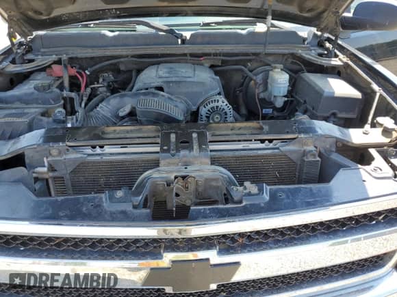 2011 Chevrolet Silverado 1500 LT with VIN 3GCPKSE30BG309716, listed as a Copart auction lot 69279985 with 236,053 mi miles and Salvage title. Bid and sale history available at DreamBid. Image 11.