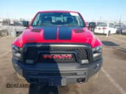 ✅ 2019 Ram 1500 Warlock • VIN: 1C6RR6GT5KS647976 • Lot: 42574611. Wystawiony na IAAI z przebiegiem 52 441 mil. Bezpłatny archiwum sprzedaży aukcyjnych z USA i szczegółowy raport historii pojazdu na DreamBid. Zdjęcie 12.