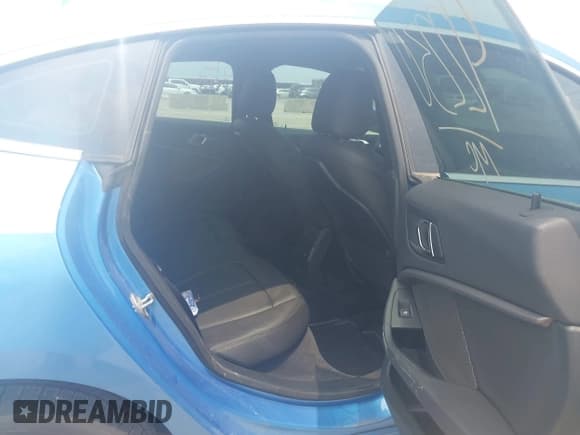 ✅ 2021 BMW 2 Series 228i • VIN: WBA53AK08M7H81105 • Lot: 42275060. Wystawiony na IAAI z przebiegiem 45 285 mil. Bezpłatny archiwum sprzedaży aukcyjnych z USA i szczegółowy raport historii pojazdu na DreamBid. Zdjęcie 8.