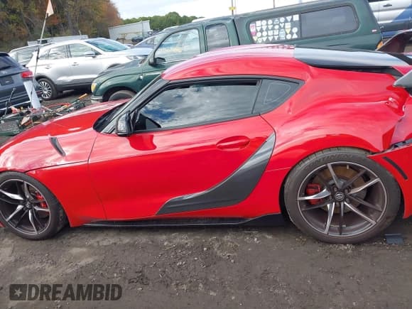 ✅ 2020 Toyota Supra 3.0 • VIN: WZ1DB4C07LW029013 • Lot: 43408238. Listed on IAAI with Not provided. Free auction sales archive from the USA and detailed vehicle history report at DreamBid. Image 14.