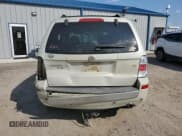 ✅ 2008 Mercury Mariner Premier • VIN: 4M2CU87118KJ39661 • Lot: 80701165. Wystawiony na Copart z przebiegiem 242 305 mil. Bezpłatny archiwum sprzedaży aukcyjnych z USA i szczegółowy raport historii pojazdu na DreamBid. Zdjęcie 6.