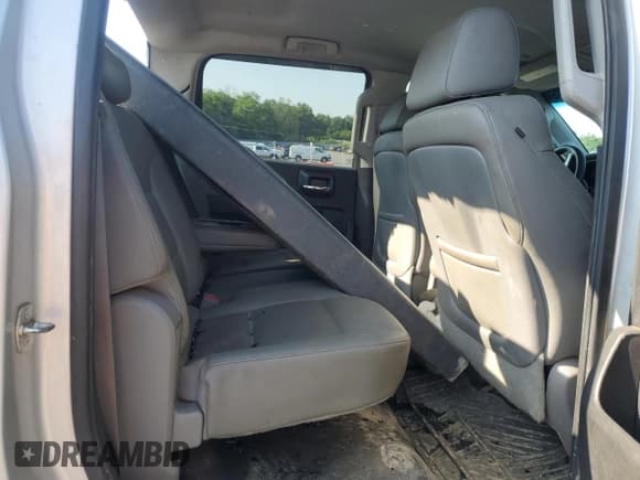 ✅ 2015 Chevrolet Silverado 2500HD Work Truck • VIN: 1GC1KUE85FF501136 • Lot: 61762365. Listed on Copart with 188,897 mi. Free auction sales archive from the USA and detailed vehicle history report at DreamBid. Image 10.