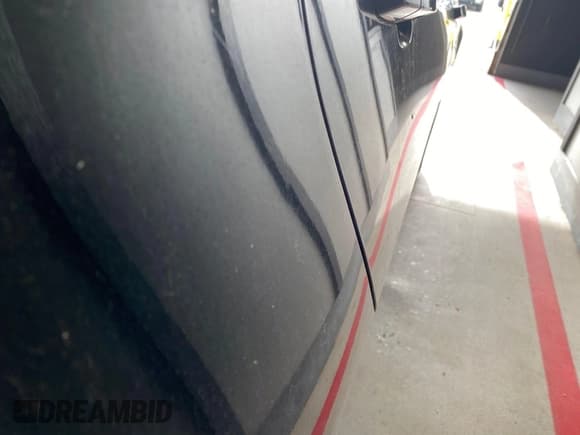 ✅ 2019 Chevrolet Equinox LT • VIN: 2GNAXTEV3K6176712 • Lot: 42441101. Wystawiony na IAAI z przebiegiem 102 294 mil. Bezpłatny archiwum sprzedaży aukcyjnych z USA i szczegółowy raport historii pojazdu na DreamBid. Zdjęcie 1.