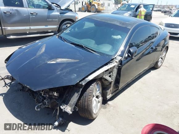 ✅ 2014 Hyundai Genesis Coupe 2.0T • VIN: KMHHT6KD9EU115057 • Lot: 42609807. Wystawiony na IAAI z przebiegiem 73 207 mil. Bezpłatny archiwum sprzedaży aukcyjnych z USA i szczegółowy raport historii pojazdu na DreamBid. Zdjęcie 19.