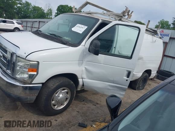 ✅ 2011 Ford Econoline Cargo Commercial • VIN: 1FTNE2ELXBDB13360 • Lot: 42162917. Listed on IAAI with 283,697 mi. Free auction sales archive from the USA and detailed vehicle history report at DreamBid. Image 14.