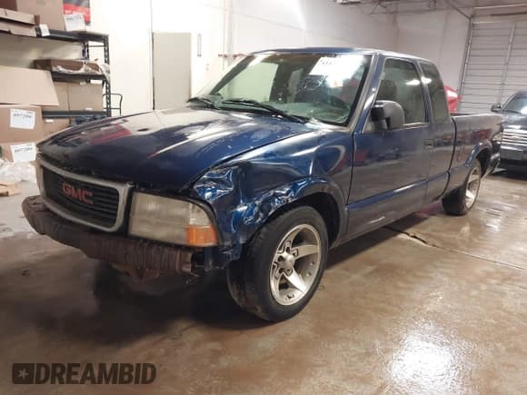 ✅ 2003 GMC Sonoma SLS • VIN: 1GTCS19X438148073 • Lot: 41158520. Wystawiony na IAAI z przebiegiem 170 817 mil. Bezpłatny archiwum sprzedaży aukcyjnych z USA i szczegółowy raport historii pojazdu na DreamBid. Zdjęcie 17.
