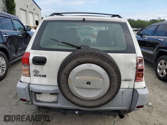 ✅ 2001 Toyota RAV4 • VIN: JTEHH20V810076713 • Lot: 70858935. Wystawiony na Copart z przebiegiem 363 929 mil. Bezpłatny archiwum sprzedaży aukcyjnych z USA i szczegółowy raport historii pojazdu na DreamBid. Zdjęcie 6.