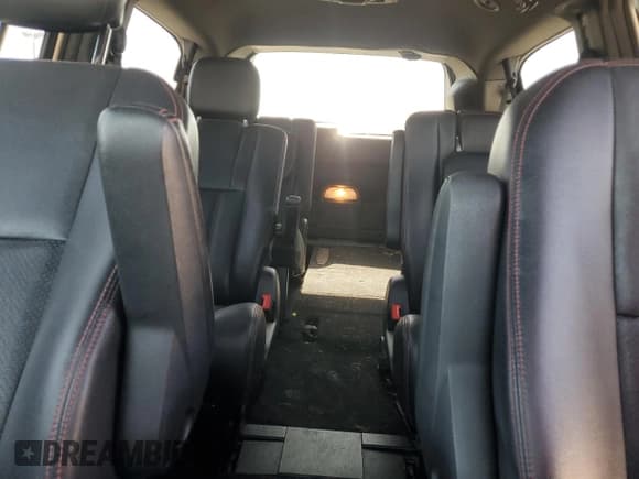 ✅ 2014 Dodge Grand Caravan R/T • VIN: 2C4RDGEG9ER385548 • Лот: 80610565. Опубликован ранее на Copart с пробегом 160 420 миль. Бесплатный доступ к архиву аукционных продаж из США и подробный отчёт об истории автомобиля на DreamBid. Изображение 10.