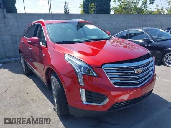 ✅ 2021 Cadillac XT5 FWD Premium Luxury • VIN: 1GYKNCRS6MZ195985 • Lot: 41553938. Listed on IAAI with 8,083 mi. Free auction sales archive from the USA and detailed vehicle history report at DreamBid. Image 1.