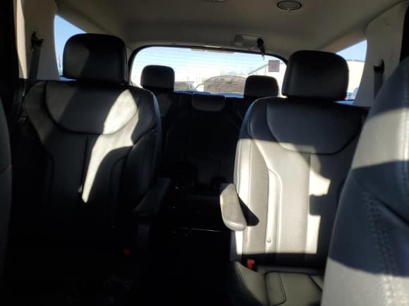 ✅ 2020 Hyundai Palisade SEL • VIN: KM8R44HE0LU126435 • Лот: 88122465. Опубликован ранее на Copart с пробегом 60 785 миль. Бесплатный доступ к архиву аукционных продаж из США и подробный отчёт об истории автомобиля на DreamBid. Изображение 10.