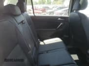 ✅ 2023 Volkswagen Tiguan SE R-Line Black • VIN: 3VVCB7AX5PM001665 • Лот: 62590765. Опубликован ранее на Copart с пробегом 55 583 миль. Бесплатный доступ к архиву аукционных продаж из США и подробный отчёт об истории автомобиля на DreamBid. Изображение 10.