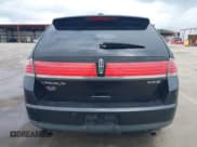 ✅ 2009 Lincoln MKX • VIN: 2LMDU68C69BJ09548 • Lot: 42664056. Listed on IAAI with 305,454 mi. Free auction sales archive from the USA and detailed vehicle history report at DreamBid. Image 16.