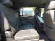 ✅ 2021 Chevrolet Suburban RST • VIN: 1GNSCEKD0MR402865 • Lot: 52984115. Wystawiony na Copart z przebiegiem 70 931 mil. Bezpłatny archiwum sprzedaży aukcyjnych z USA i szczegółowy raport historii pojazdu na DreamBid. Zdjęcie 11.