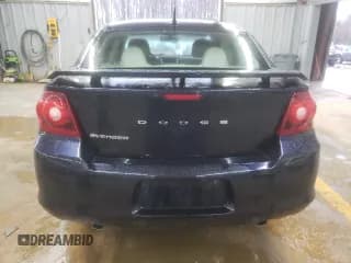 ✅ 2011 Dodge Avenger Heat • VIN: 1B3BD1FG7BN500199 • Лот: 84468994. Опубликован ранее на Copart с пробегом 86 924 миль. Бесплатный доступ к архиву аукционных продаж из США и подробный отчёт об истории автомобиля на DreamBid. Изображение 6.