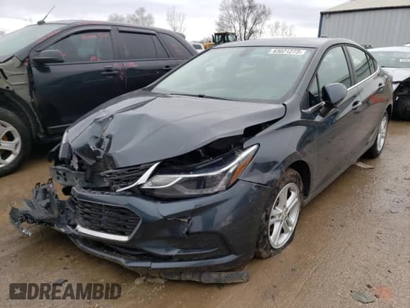 ✅ 2018 Chevrolet Cruze LT • VIN: 1G1BE5SMXJ7177650 • Lot: 43021273. Listed on Copart with 38,694 mi. Free auction sales archive from the USA and detailed vehicle history report at DreamBid. Image 1.