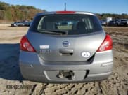 ✅ 2011 Nissan Versa S • VIN: 3N1BC1CP0BL424480 • Lot: 80198044. Wystawiony na Copart z przebiegiem 251 093 mil. Bezpłatny archiwum sprzedaży aukcyjnych z USA i szczegółowy raport historii pojazdu na DreamBid. Zdjęcie 6.
