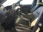 ✅ 2021 Volkswagen Tiguan SE • VIN: 3VV2B7AX3MM133783 • Lot: 57411355. Wystawiony na Copart z przebiegiem 72 474 mil. Bezpłatny archiwum sprzedaży aukcyjnych z USA i szczegółowy raport historii pojazdu na DreamBid. Zdjęcie 7.