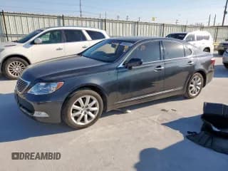 ✅ 2009 Lexus LS 460 • VIN: JTHBL46F895089415 • Lot: 84906565. Wystawiony na Copart z przebiegiem 117 772 mil. Bezpłatny archiwum sprzedaży aukcyjnych z USA i szczegółowy raport historii pojazdu na DreamBid. Zdjęcie 1.