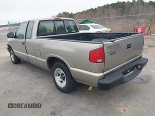 ✅ 1998 Isuzu Hombre • VIN: 1GGCS1943W8654177 • Lot: 41365774. Wystawiony na IAAI z przebiegiem 136 253 mil. Bezpłatny archiwum sprzedaży aukcyjnych z USA i szczegółowy raport historii pojazdu na DreamBid. Zdjęcie 3.