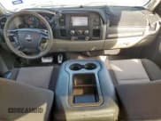 ✅ 2009 GMC Sierra 1500 SL • VIN: 1GTEC19C69Z274148 • Лот: 91084315. Опубликован ранее на Copart с пробегом 292 490 миль. Бесплатный доступ к архиву аукционных продаж из США и подробный отчёт об истории автомобиля на DreamBid. Изображение 8.