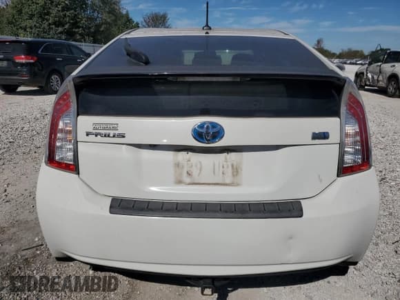 ✅ 2012 Toyota Prius Two • VIN: JTDKN3DU9C5438371 • Лот: 82431055. Опубликован ранее на Copart с пробегом 113 127 миль. Бесплатный доступ к архиву аукционных продаж из США и подробный отчёт об истории автомобиля на DreamBid. Изображение 6.